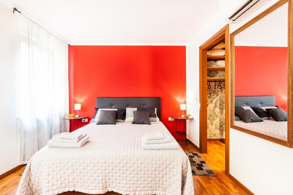 Suite Al Vecchio Castello เวโรนา ภายนอก รูปภาพ